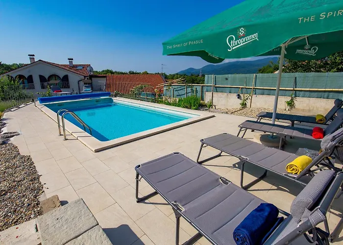 3 Bedroom Beautiful In Feriehus *