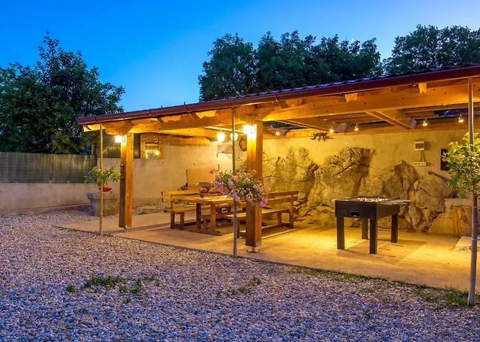 3 Bedroom Beautiful In Feriehus *