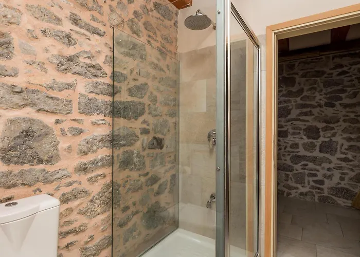 3 Bedroom Beautiful In *
