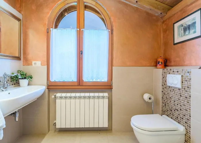3 Bedroom Beautiful In * Ruzici (Primorje-Gorski Kotar)