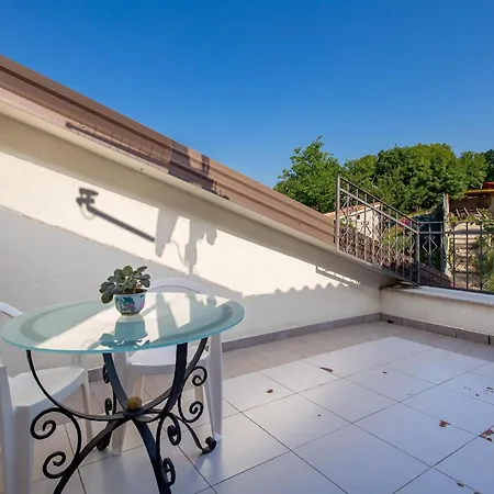 Lovely In Ruzici With Wifi Holiday home Ruzici (Primorje-Gorski Kotar)