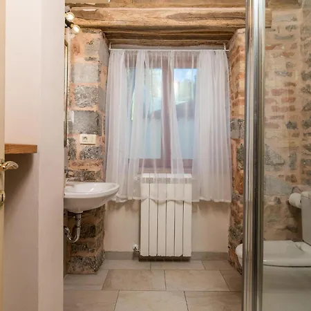 Lovely In Ruzici With Wifi Holiday home Ruzici (Primorje-Gorski Kotar)