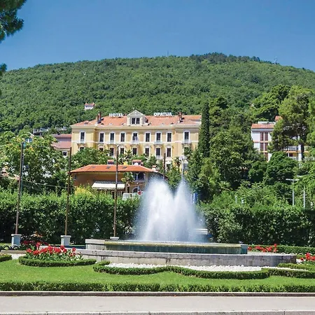 Lovely In Ruzici With Wifi *
