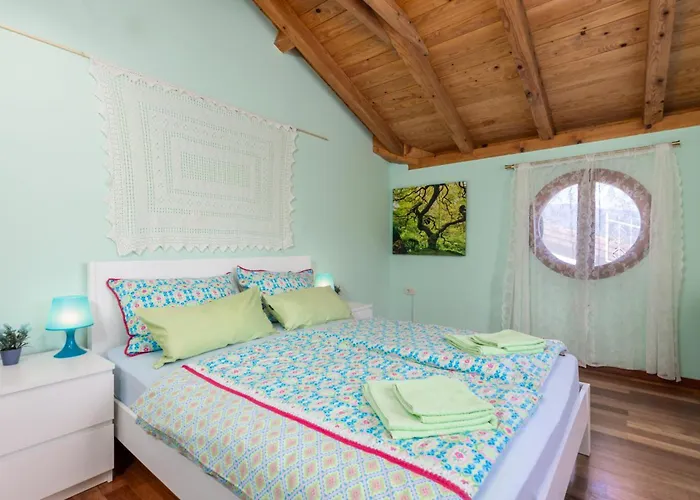 3 Bedroom Beautiful In *